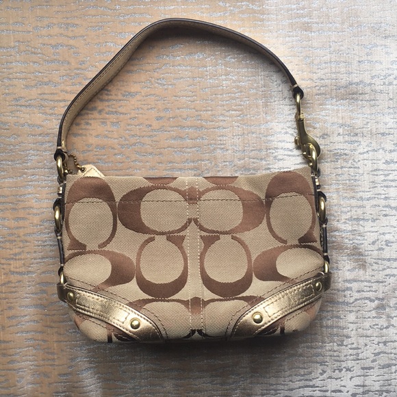 Coach Brown & Gold Shoulder Purse - Picture 4 of 6